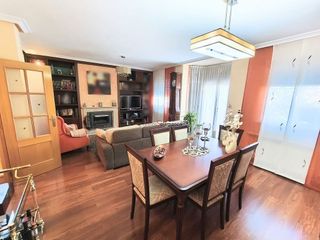 Casa pareada en venta en Doñinos de Salamanca