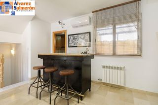 Casa adosada en venta en Ogíjares