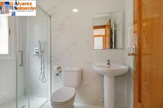 Casa adosada en venta en Ogíjares