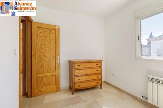 Casa adosada en venta en Ogíjares