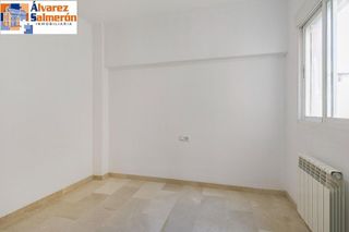 Casa adosada en venta en Ogíjares