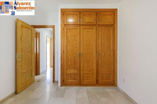 Casa adosada en venta en Ogíjares