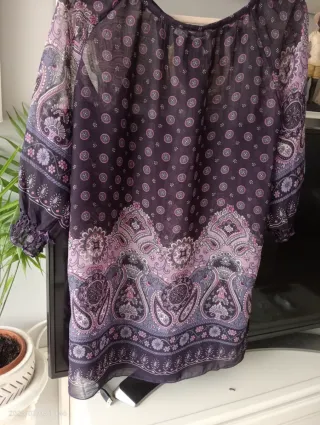 Blusón tipo gasa estampado malva/morado talla M