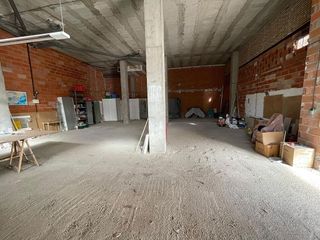 Local comercial en alquiler en Zona Ausias March en Alboraya
