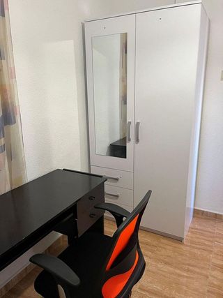 Piso en alquiler en Pajaritos - Plaza de Toros en Granada