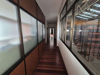 Nave industrial en alquiler en Mungia