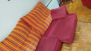 Sofá Chaiselongue Tela Naranja y Rojo