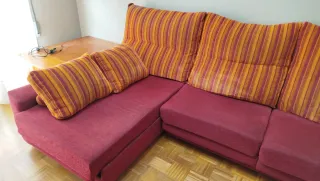 Sofá Chaiselongue Tela Naranja y Rojo