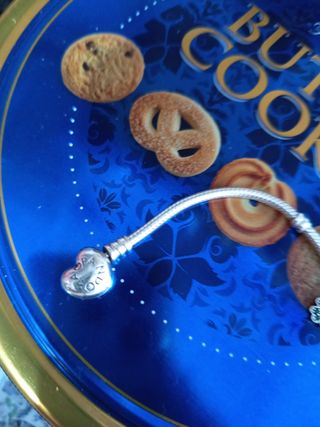 Pulsera Pandora Corazón y Trébol