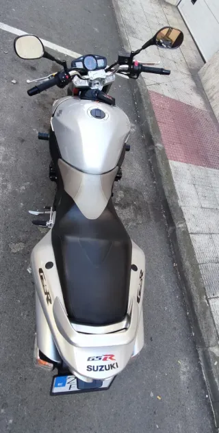 Suzuki GSR 600 2008 - 25.778 KM