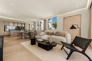 Piso en venta en Nueva Andalucía centro en Marbella