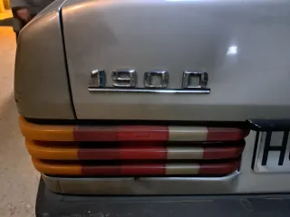 Mercedes-Benz 190 D 2.5 1988