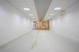 Local comercial en alquiler en Centre en Mataró