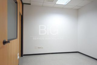 Local comercial en alquiler en Centre en Mataró