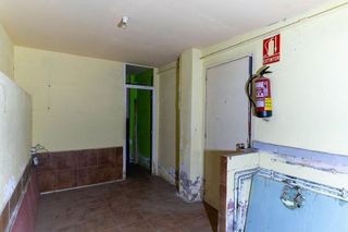 Local comercial en venta en Olesa de Montserrat