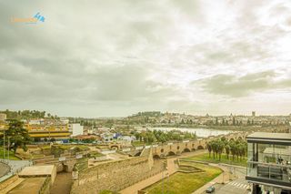 Ático en alquiler en La Estación en Badajoz