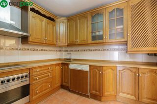 Casa adosada en venta en Ogíjares