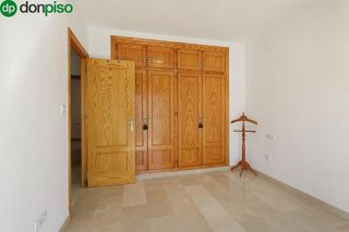 Casa adosada en venta en Ogíjares