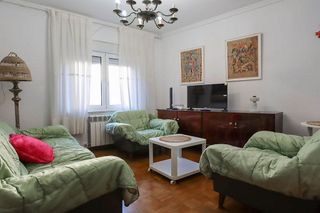 Piso en alquiler en Santo Domingo en Oviedo