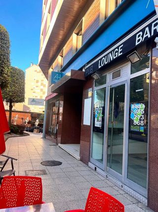 Local comercial en alquiler en Zona Teatro Campoamor en Oviedo
