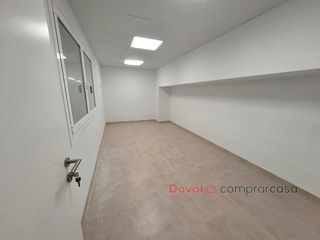 Nave industrial en alquiler en Mos