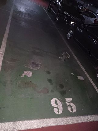 Garaje en alquiler en Milán - Pumarín - Teatinos en Oviedo