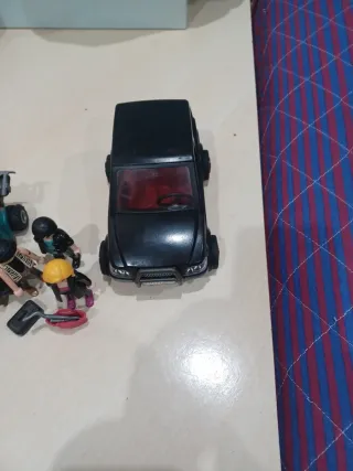Playmobil Coche y Figuras de ladrones