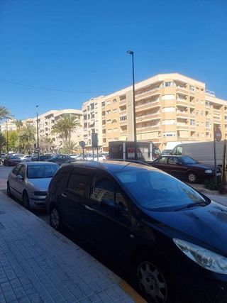 Garaje en venta en Crevillent