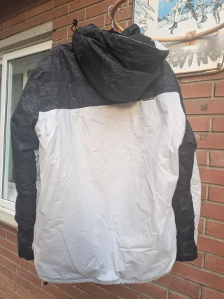 Chaqueta Térmica John Smith Negra/Gris con capucha