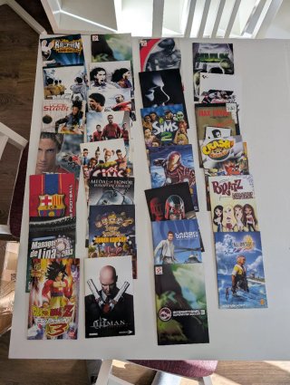 Lote 185 Manuales PlayStation 2