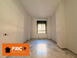 Piso en venta en Ruta de la Plata en Cáceres