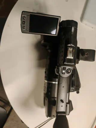 Videocámara Profesional JVC HM360E