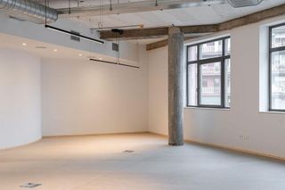 Oficina en alquiler en La Marina de Port en Barcelona