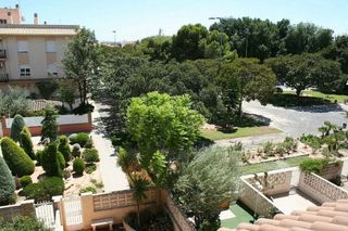 Casa pareada en venta en Canet d´En Berenguer