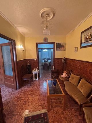Chalet en venta en Valdepeñas