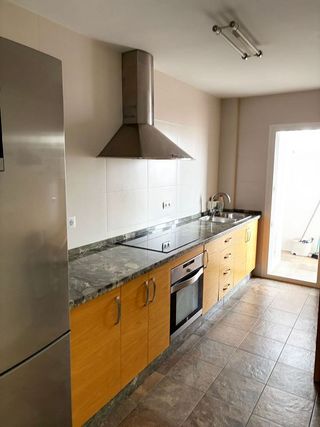 Piso en alquiler en Gamarra - La Trinidad en Málaga