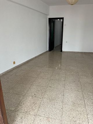 Piso en alquiler en Plaza de Toros - Santa Rita en Almería