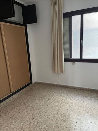 Piso en alquiler en Plaza de Toros - Santa Rita en Almería