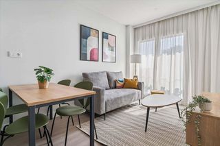 Piso en alquiler en Ensanche de Vallecas - Valdecarros en Madrid