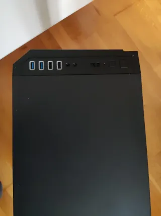 Caja Antec P101 Silent Midi