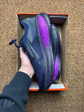 Nike Vomero 18 Uomo Taglia 44.5 Nuove