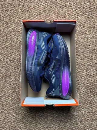 Nike Vomero 18 Uomo Taglia 44.5 Nuove