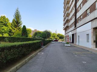 Local comercial en venta en Milán - Pumarín - Teatinos en Oviedo