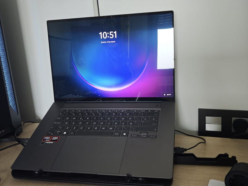Asus Zenbook S16 Ryzen AI 9 HX 370