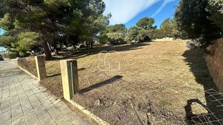 Solar en venta en Centro en Roda de Barà