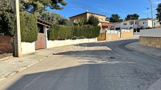 Solar en venta en Centro en Roda de Barà