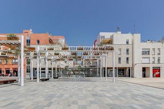 Local comercial en alquiler en Centre en Reus