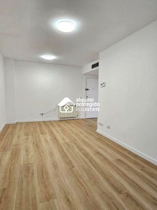 Piso en alquiler en Buenavista en Madrid
