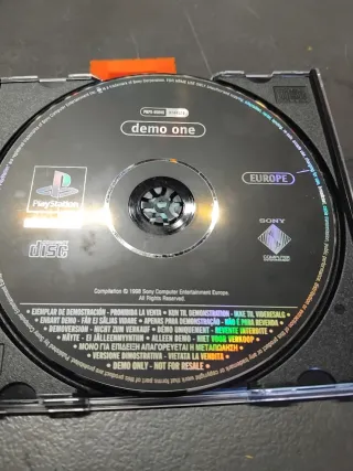 Demo One PS1 (PlayStation 1) + cd demo