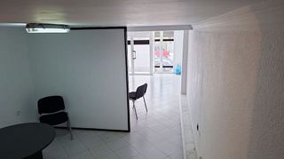 Local comercial en alquiler en Zona Hispanidad-Vivar Téllez en Vélez-Málaga